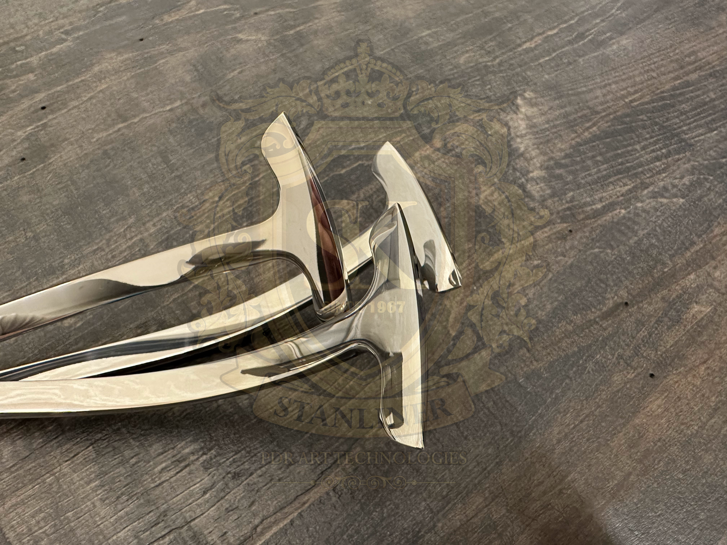 HAMMERHEAD TOOL