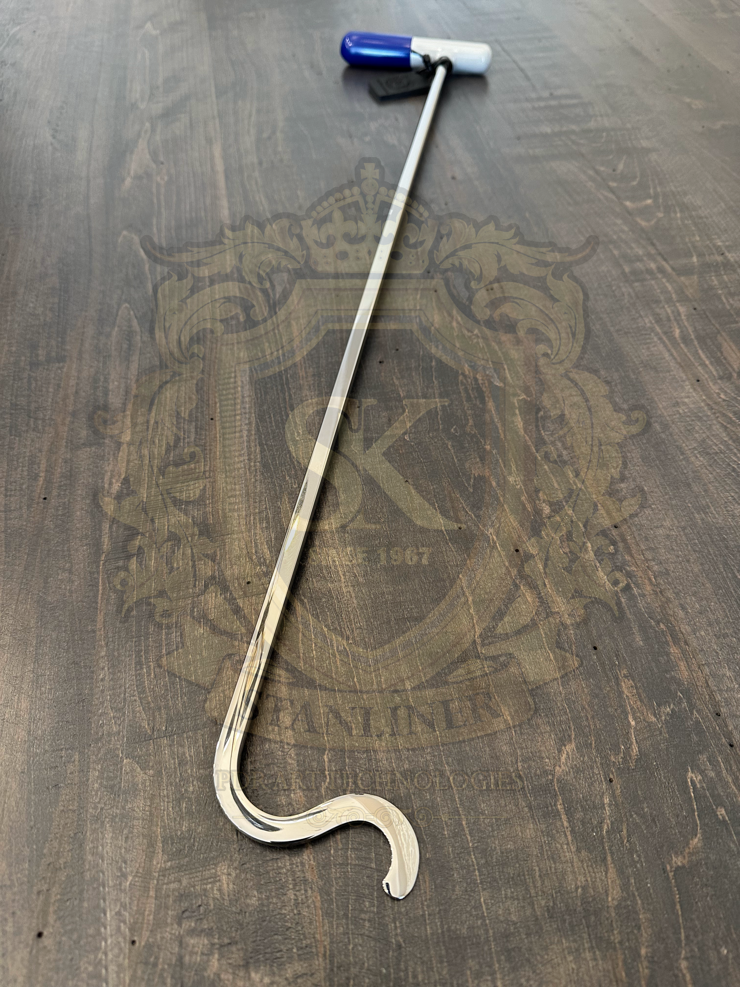 CARAVEL UNIVERSAL TOOL 27"